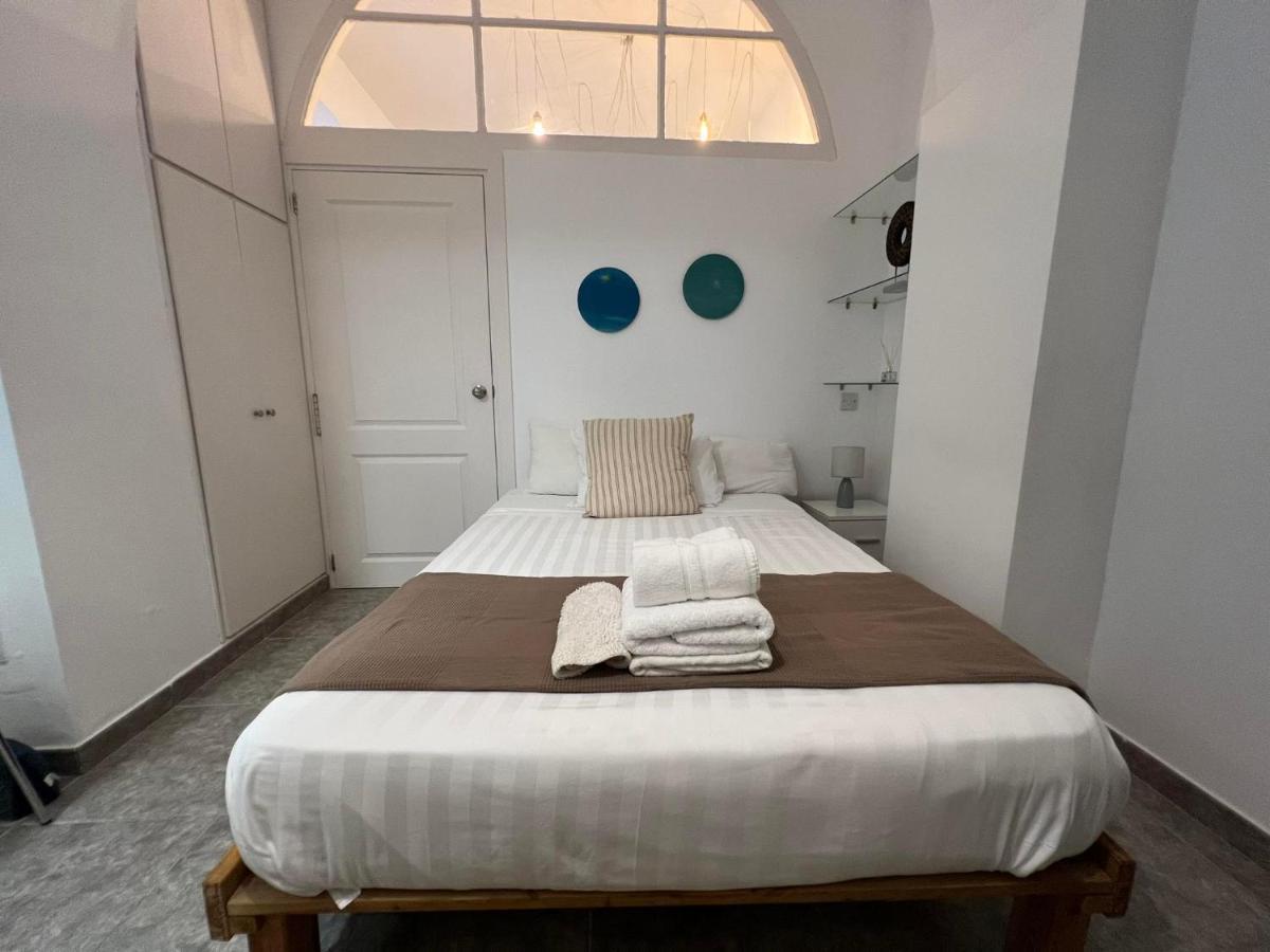 Quirky 1Br Just Off Main Street Prime Location Apartamento Gibraltar Exterior foto